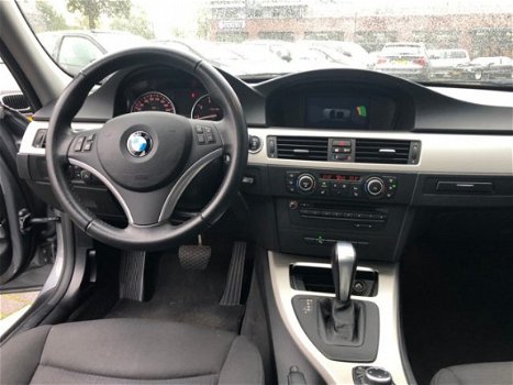 BMW 3-serie Touring - 318I Automaat High Executive Vol opties - 1
