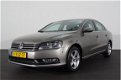 Volkswagen Passat - 1.6 TDI HIGHLINE EXECUTIVE EDITION | Navi | Cruise | Trekhaak | - 1 - Thumbnail