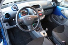 Toyota Aygo - 1.0-12V Dynamic Blue | Automaat | Airco | Cruise Cr. |