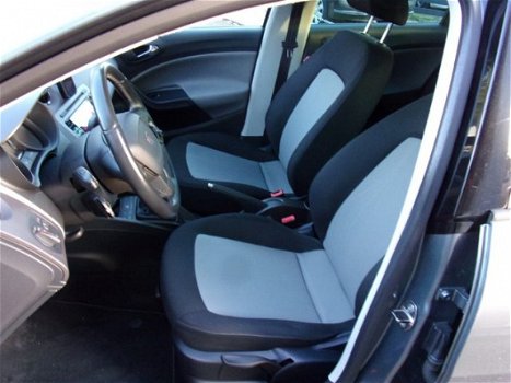 Seat Ibiza - ST 1.2 TSI 85PK CHILL OUT MET 6 MAANDEN GARANTIE - 1
