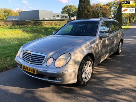 Mercedes-Benz E-klasse Combi - 220 CDI Avantgarde - 1