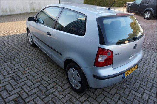 Volkswagen Polo - 1.4-16V Cruise.Audio - 1