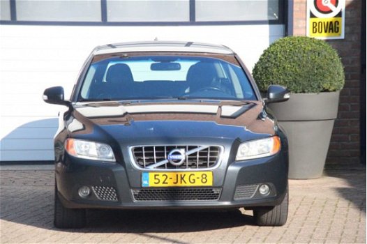 Volvo V70 - 2.4D AUTOMAAT 176 PK, Limited Edition, - 1