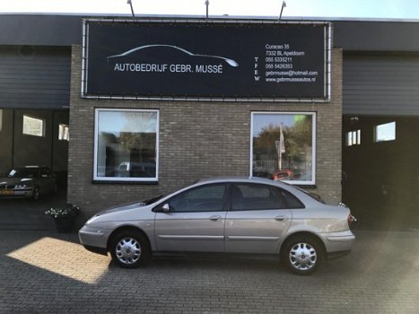 Citroën C5 - 2.0-16V Différence 2 Automaat, Trekhaak, Centraal, 1 Particuliere eigenaar, Airco, 149D - 1