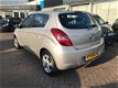 Hyundai i20 - 1.25 DynamicVersion Airco El.ramen CV 85.766km - 1 - Thumbnail