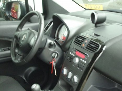 Suzuki Splash - 1.2 16v COMFORT LMV TREKHAAK - 1