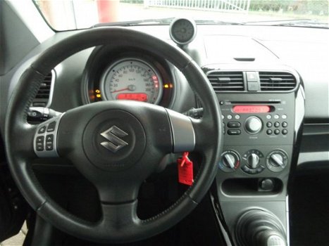 Suzuki Splash - 1.2 16v COMFORT LMV TREKHAAK - 1