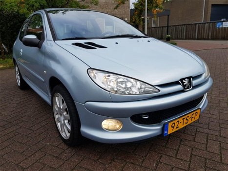 Peugeot 206 - 1.6-16V Air-line 3 ZEER MOOI 100% IN ORDE, NW APK, BJ 2007, KM 164920 NAP - 1