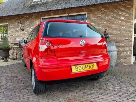 Volkswagen Polo - 1.4-16V Highline Nieuwe APK- Airco - 1