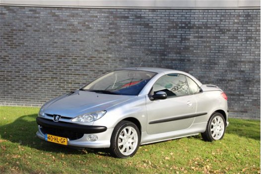 Peugeot 206 CC - 2.0-16V Cabrio - 1