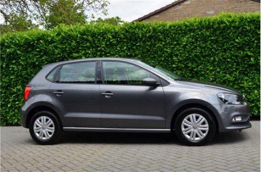 Volkswagen Polo - 1.0 Comfortline | Airco | Met Bovag garantie - 1