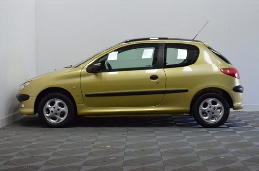 Peugeot 206 - 1.4-16V XS Premium - 1