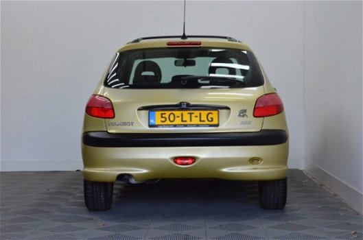 Peugeot 206 - 1.4-16V XS Premium - 1