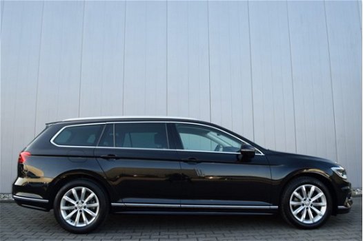 Volkswagen Passat Variant - 2.0 TDI Business Edition R-Line Leder /Alcantara, Bi-Xenon, Virtual Cock - 1