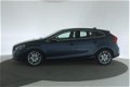 Volvo V40 - 2.0 D4 Summum Business [DVD speler Leder Stoelverwarming Navi] - 1 - Thumbnail