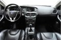 Volvo V40 - 2.0 D4 Summum Business [DVD speler Leder Stoelverwarming Navi] - 1 - Thumbnail