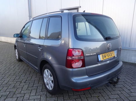 Volkswagen Touran - 2.0 TDI Comfortline VEEL OPTIES TREKHAAK MARGE. GRIJS KENTEKEN - 1