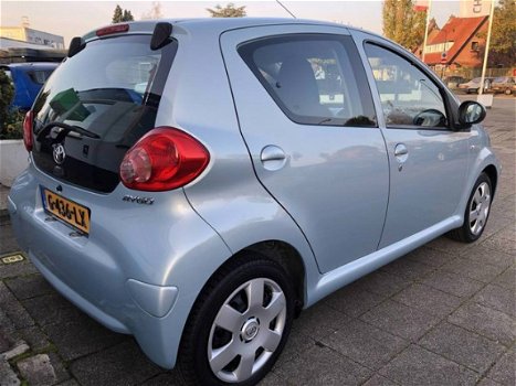 Toyota Aygo - 1.0 5-DRS AIRCO NIEUW APK Rijklaar - 1