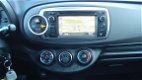 Toyota Yaris - 1.0 VVT-I 5DR ASPIRATION NAVI TREKHAAK - 1 - Thumbnail