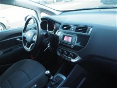 Kia Rio - 1.2 CVVT DynamicLine 5-D