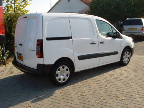 Peugeot Partner - 1.6 HDI 66KW airco-schuifdeur - 1