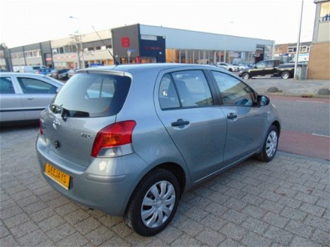 Toyota Yaris - 1.0 12V VVT-I 5DR - 1