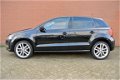 Volkswagen Polo - 1.2 TSI Highline 5-deurs Navi 1e eigenaar Rijklaarprijs - 1 - Thumbnail