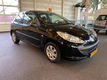 Peugeot 206 - 1.1 Accent zwart 2011 - 1 - Thumbnail