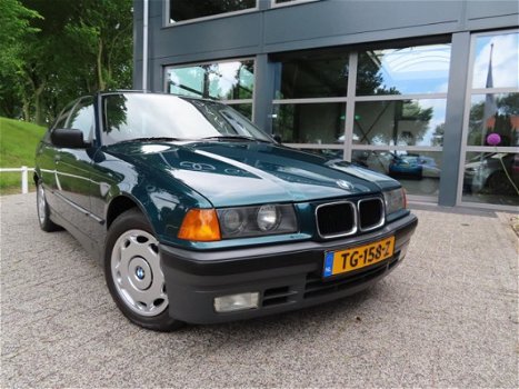 BMW 3-serie - 316 i youngtimer 39000 km roestvrij - 1