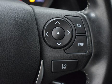 Toyota Auris Touring Sports - 1.8 Hybrid Business Pro | Leder | LMV | Navi | PDC - 1