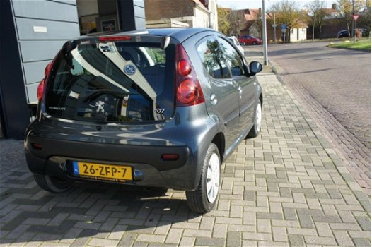 Peugeot 107 - 1.0 Active INCL GROTE BEURT EN NWE APK - 1