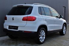 Volkswagen Tiguan - 1.4 TSI Sport&Style 62000KM NAVI 17"