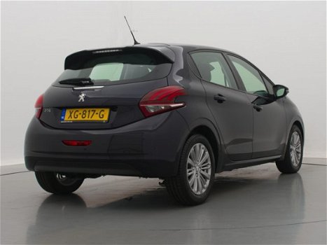 Peugeot 208 - 1.2 82pk Signature | Navigatie | 16