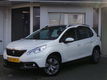 Peugeot 2008 - 1.2 PureTech 82pk Blue Lion met Navigatie en Panoramadak - 1 - Thumbnail