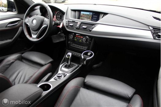BMW X1 - 1.6d sDrive High Executive Xenon Sportstoelen Navi 19 inch lmv - 1
