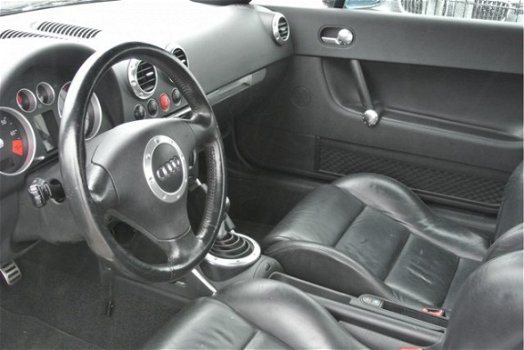 Audi TT - 1.8 5V Turbo ..Zwart leer..18 inch..NL auto - 1