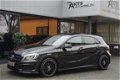 Mercedes-Benz A-klasse - A180 AMG Paket Navi|Pano|Xenon|Leder Zwart Metallic - 1 - Thumbnail