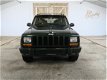 Jeep Cherokee - Gerestaureerd in Huntergreen - 1 - Thumbnail