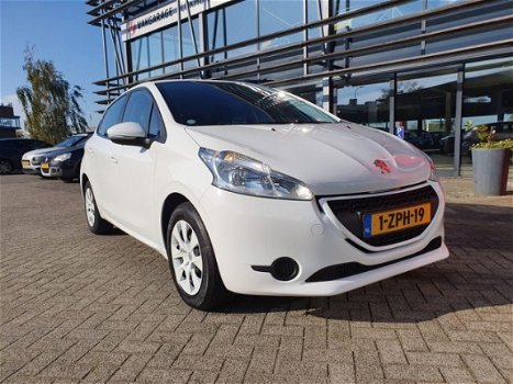 Peugeot 208 - 1.0 PureTech LIKE 5-Drs - 1