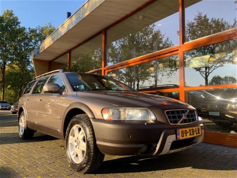 Volvo XC70 - 2.4 D5 Momentum - 1