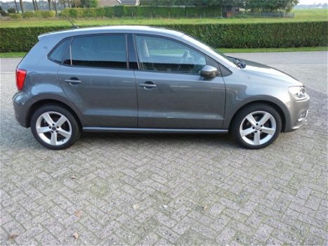 Volkswagen Polo - 1.2 TSI 5DRS HIGHLINE - 1