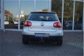 Volkswagen Golf - 1.6 FSI Comfortline, Airco, Cruise control, Lm velgen - 1 - Thumbnail