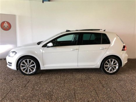 Volkswagen Golf - 2.0 TDI Highline Led | Pano |Camera |18