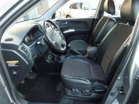 Kia Sportage - 2.0 CVVT Comfort 4WD Climatecontrol Cruisecontrol Trekhaak - 1