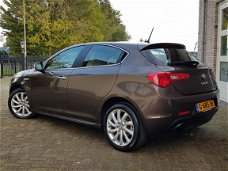 Alfa Romeo Giulietta - 1.4 Turbo Distinctive Navigatie