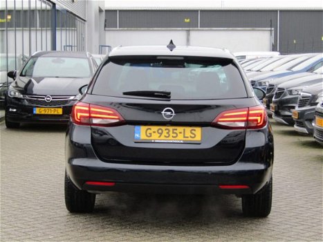 Opel Astra - ST 1.4T 150pk Innovation AGR LEDER NAVI CAMERA - 1