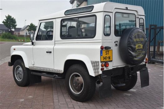 Land Rover Defender - 2.5 TD5 90 SW E - 1