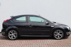 Ford Focus - ST 2.5-20V TURBO 226pk 6bak, Xenon, 18"lmv, Clima, Sportstoelen, Armsteun,