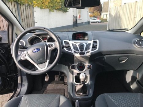 Ford Fiesta - 1.4 Titanium cruisecontrol clima - 1