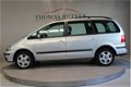 Seat Alhambra - 2.8 V6 Signo 2000/ NAP/ PDC/ Trekhaak/ Cruise/ Clima/ 6bak/ Elek ramen + Spiegels/ O - 1 - Thumbnail
